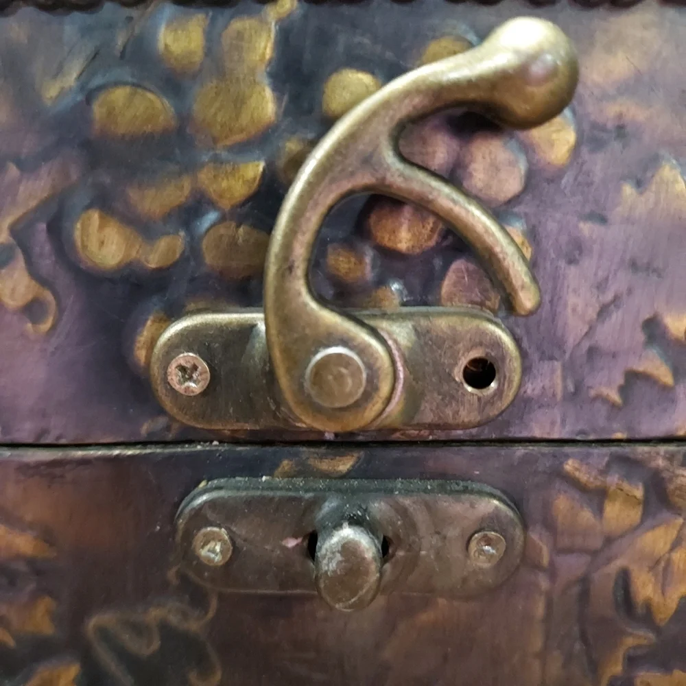 Vintage Wine Holder